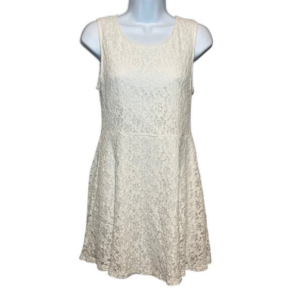 Tea n Rose Lace Dress, L - Picture 6 of 11